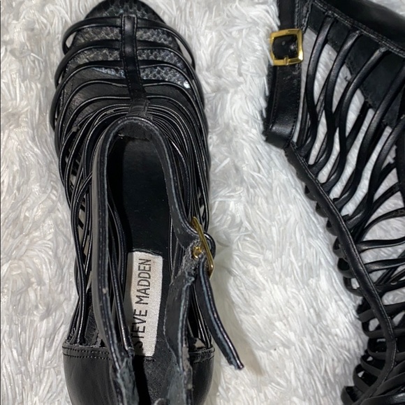 NEW Steve Madden Heels (worn once) - Picture 2 of 3
